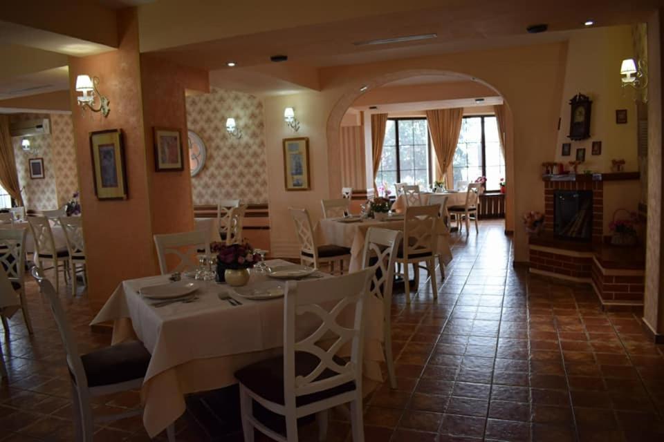 Pensiunea Diamant Ghimbav Exterior foto